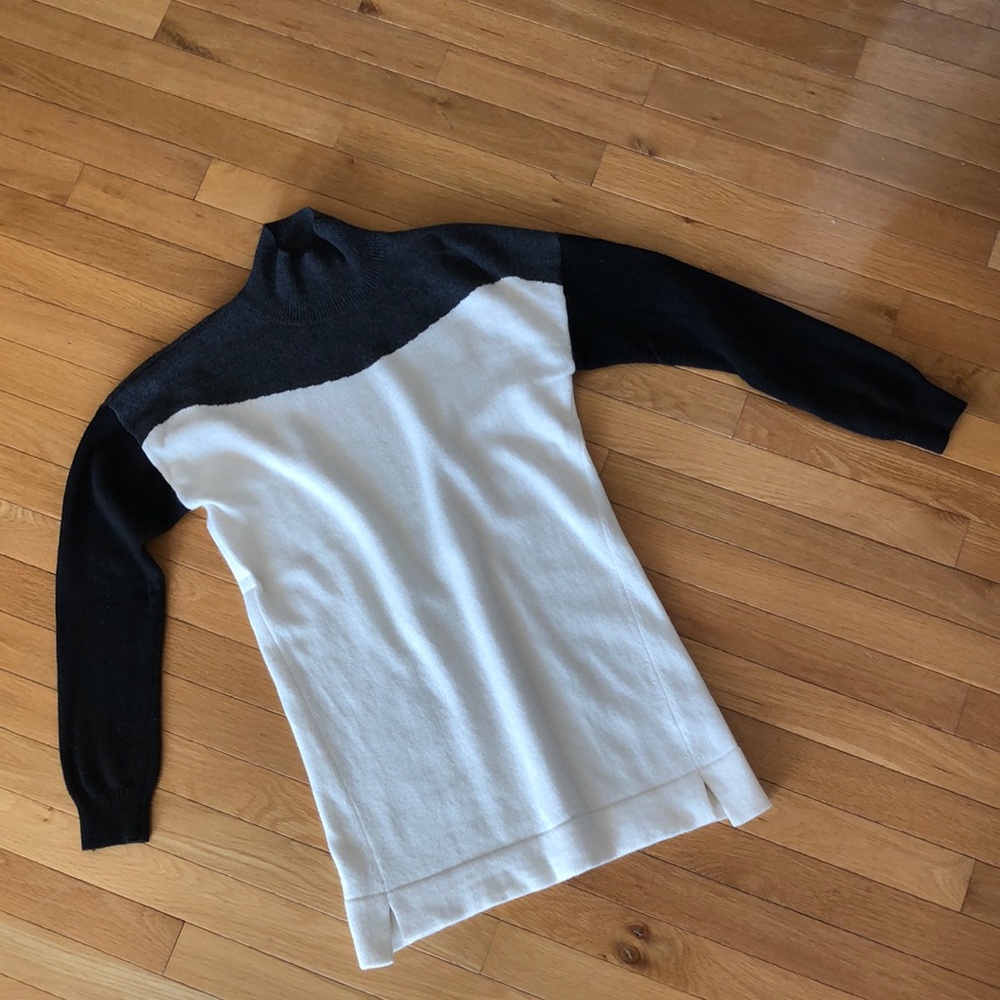 Nine West Sweater | Woman’s Large Mock Turtleneck